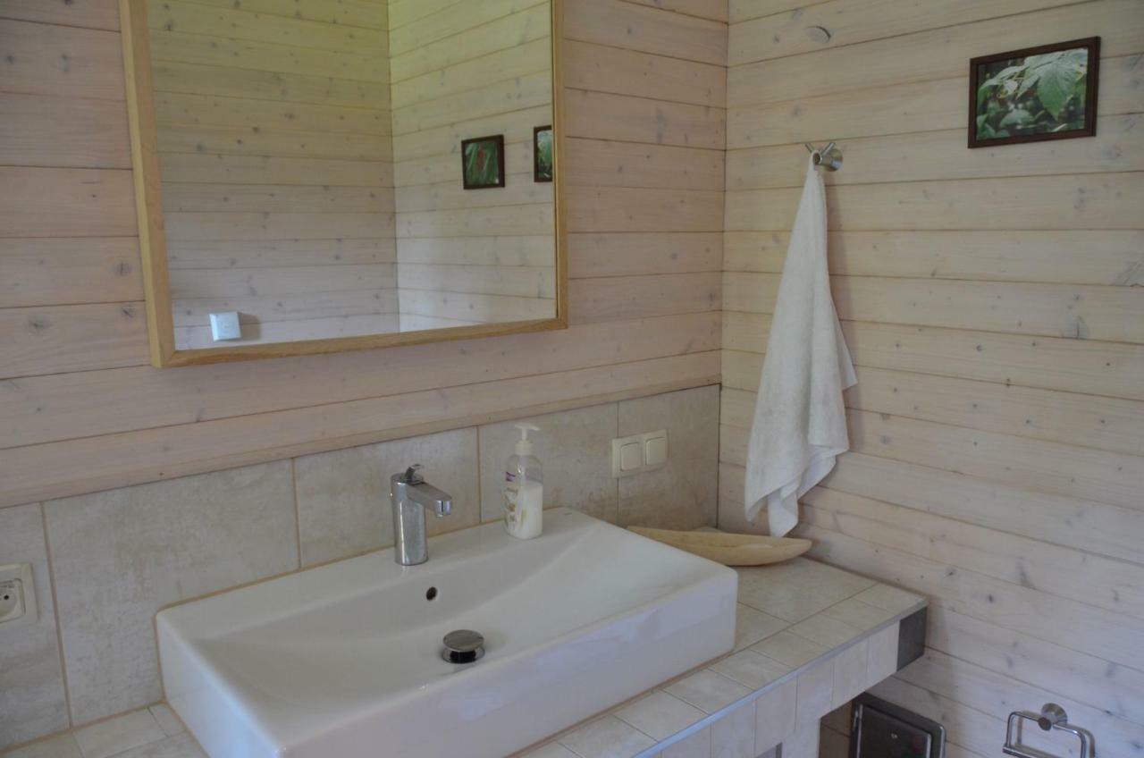 Dom Na Pstraznicy Villa Kudowa-Zdrój Buitenkant foto